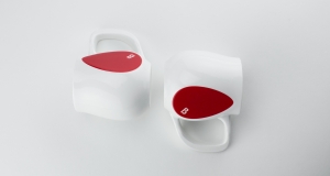 Ceramic red coffee mugs