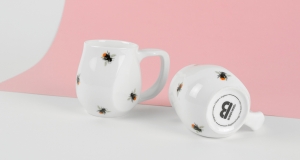 Ceramic Red Bees mugs