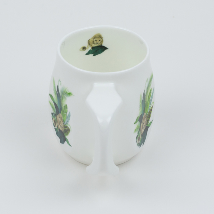 Leopard mug made from fine bone china and mad in Britain.